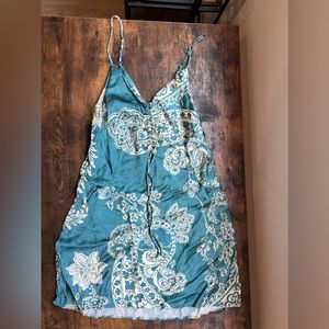 Paisley Zara Dress. Worn once. Teal-ish color.